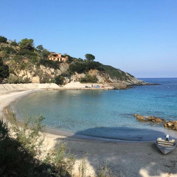 TSK Tauchreise in Elba Freedive Woche Landschaft