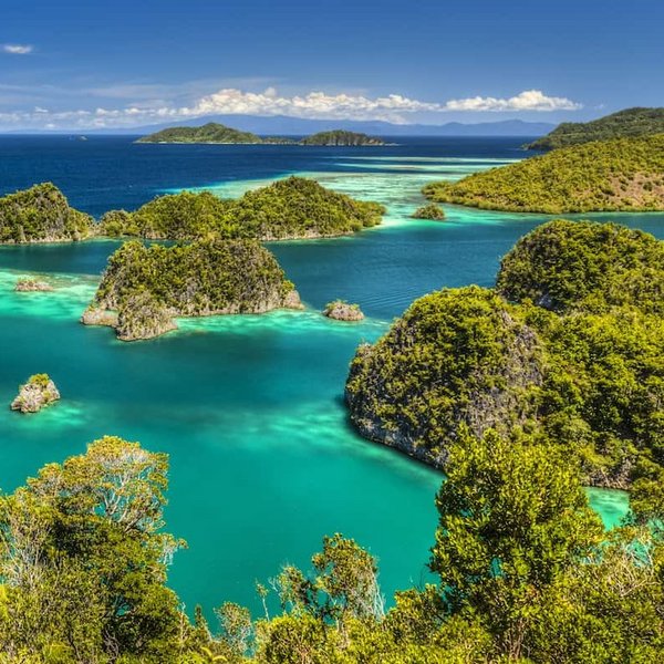 Traumhafte Raja Ampat Landschaft